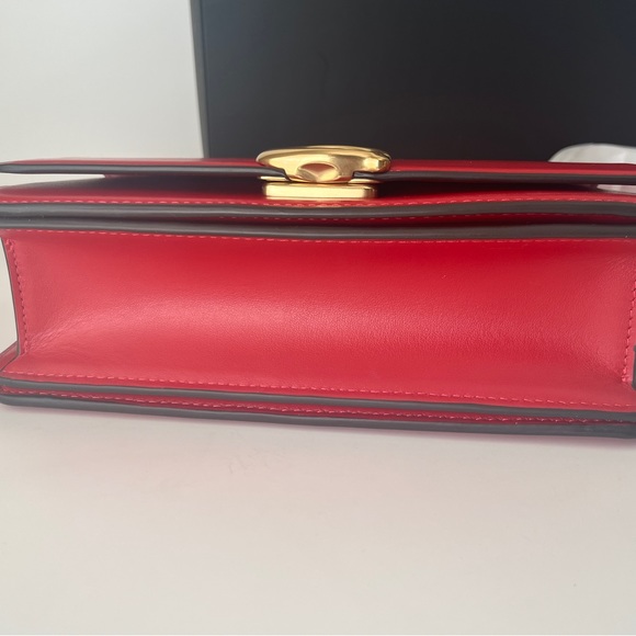 Coach Bandit Shoulder Bag 24 In Red Gold Hardware LARGE - Picture 5 of 14